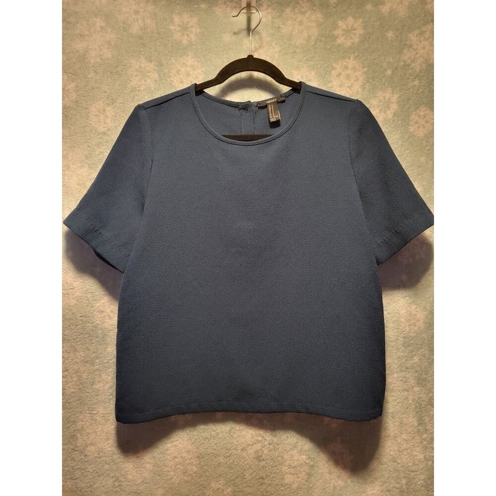 Forever 21 Forest Green Med Button Back Blouse Top Shirt Business Basic Layer